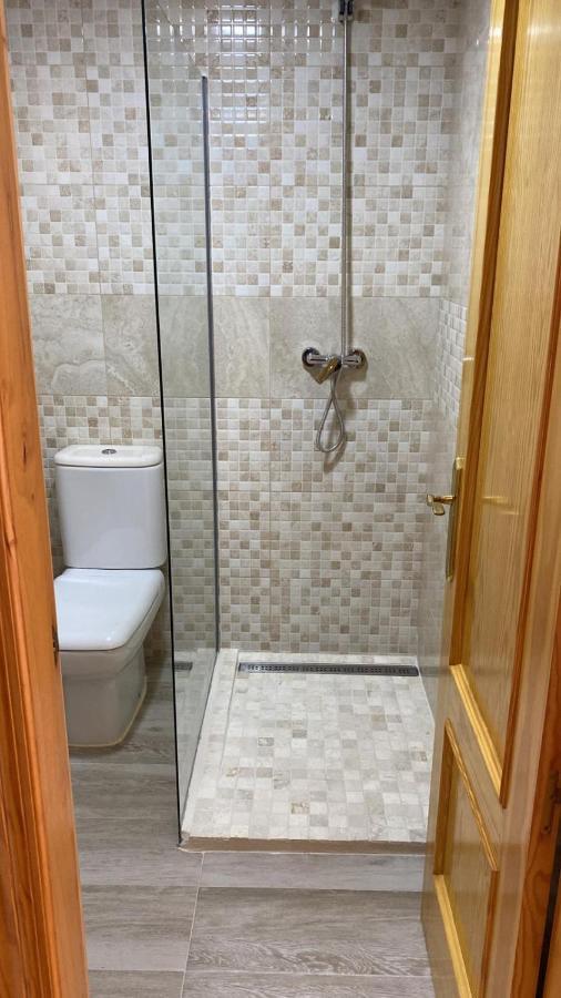 Habitacion Grande Con Bano Privado En Coin A 30Km De La Playa Exteriör bild