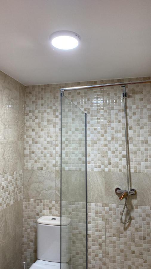 Habitacion Grande Con Bano Privado En Coin A 30Km De La Playa Exteriör bild